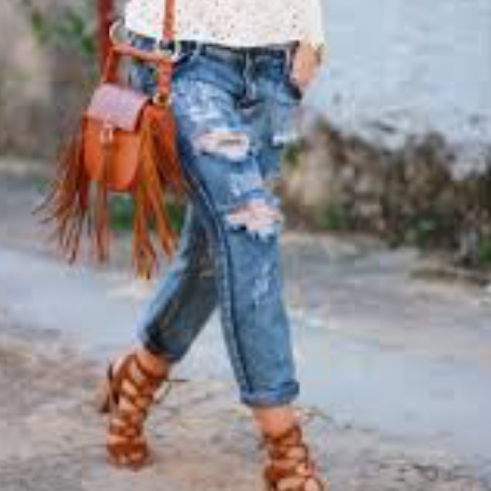 TOBI distressed jeans